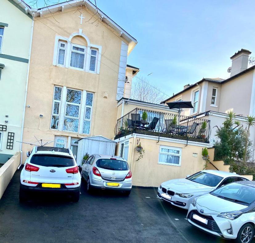 Crowndale Torquay - Exclusively For Adults Bed & Breakfast Eksteriør bilde